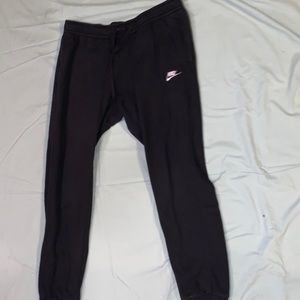 Nike joggers/sweatpants